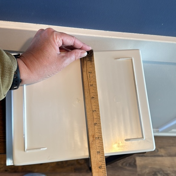 Frigidaire Refrigerator replacement Ice Maker Bucket Cube Tray (12x9, 5" deep) - Picture 14 of 14